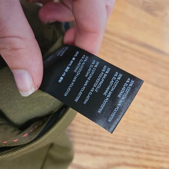 Anthropologie The Essential Slim Moss Green Cargo Pants Size 0 Pristine Cond - Picture 3 of 6